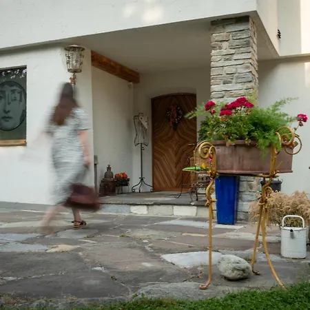 Marwa - Eine Ruheoase Im Gruenen * Инсбрук