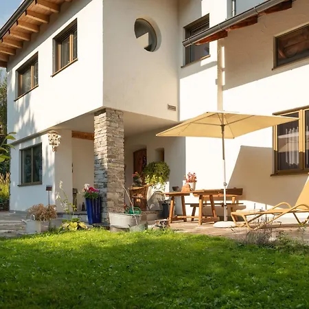 Проживання в сім'ї Marwa - Eine Ruheoase Im Gruenen Інсбрук