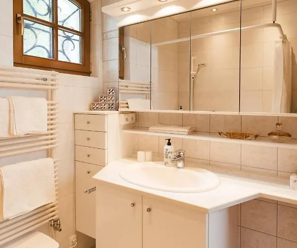 Marwa - Eine Ruheoase Im Gruenen *