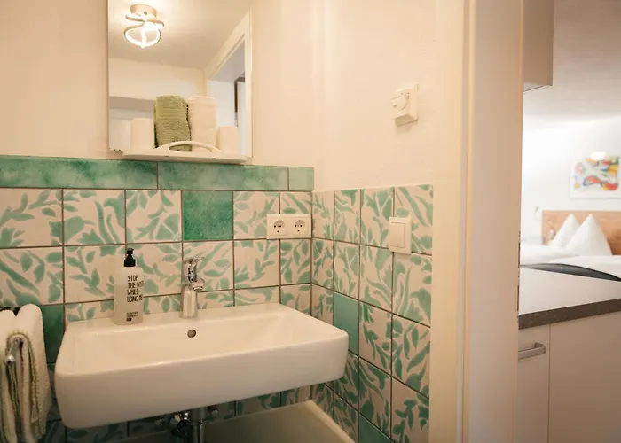 Marwa - Eine Ruheoase Im Gruenen Инсбрук