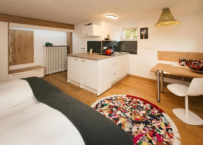 Marwa - Eine Ruheoase Im Gruenen Проживание в семье Инсбрук