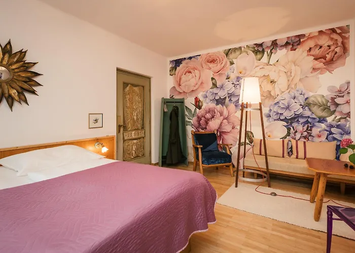 Marwa - Eine Ruheoase Im Gruenen *